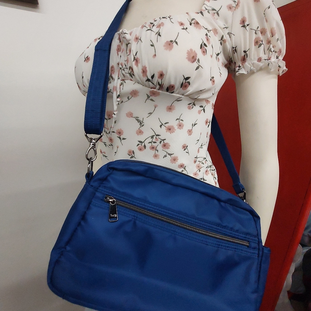 Lug Bag RFID Crossbody Rumba Cobalt Blue Travel Purse Crossbody Luggage.